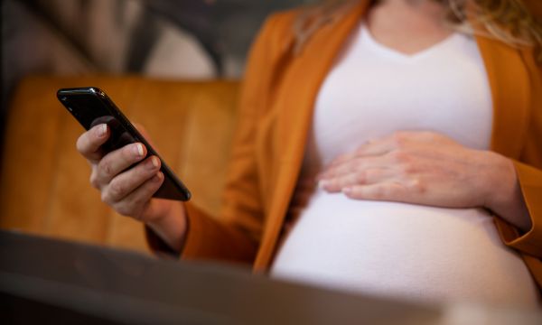 Apps to Identify Early Signs of Pregnancy