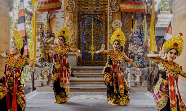 Traditions-in-Indonesia-(Source–Google)